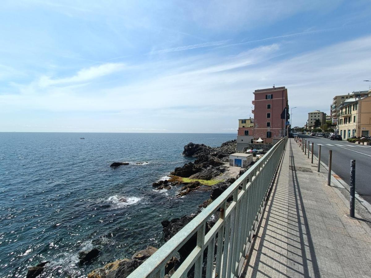 Incantevole Appartamento Genova Quinto Vicino Alla Spiaggia Luaran gambar
